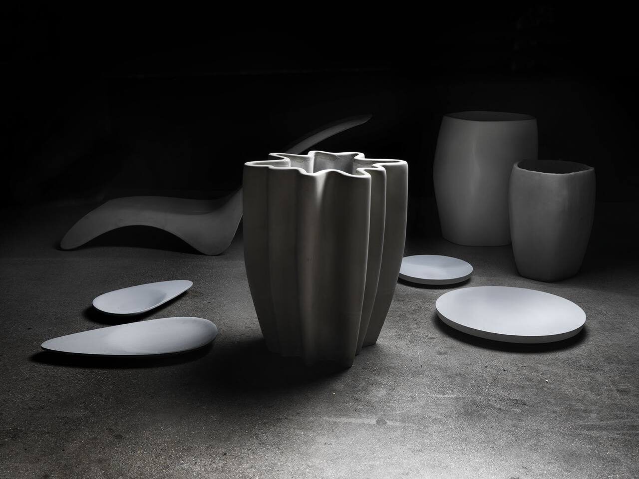 Meander - Monolith - Dishes Meander - Monolith - Dishes